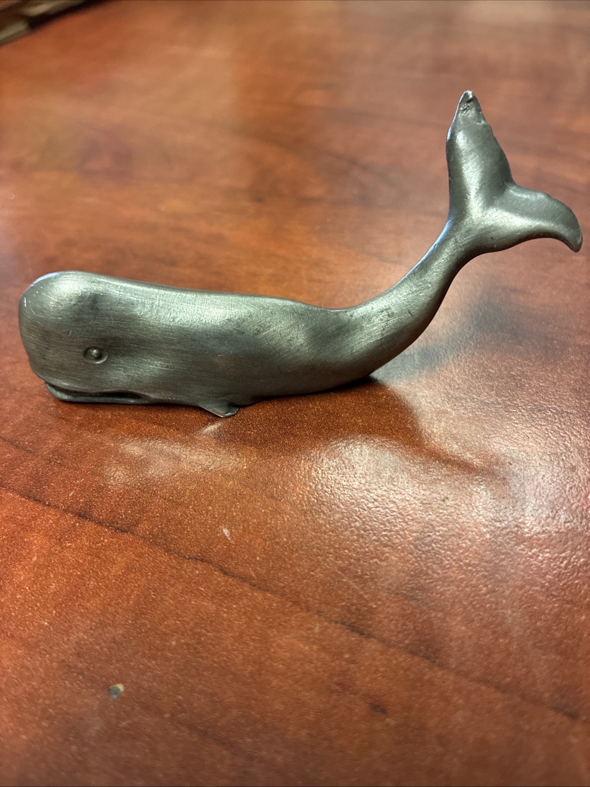 RARE VINTAGE GREY HUDSON PEWTER WHALE FIGURE PAPERWEIGHT 3.5 RARE VINTAGE GREY HUDSON PEWTER WHALE FIGURE PAPERWEIGHT 3.5
