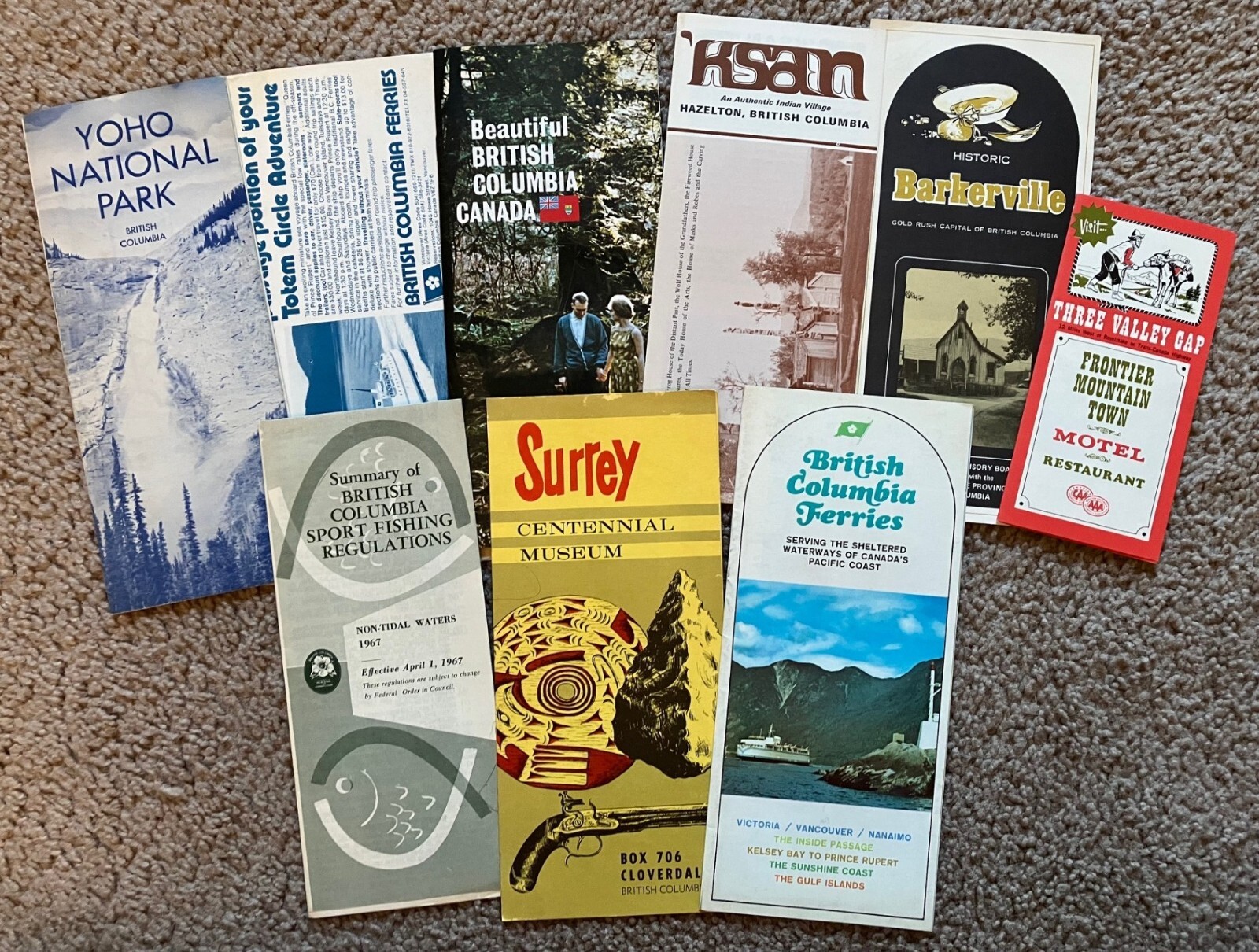 Vtg 1960\'s-70\'s Canada BC Travel Guides Vaca Brochure Lot of 9 Paper Ephemera 1