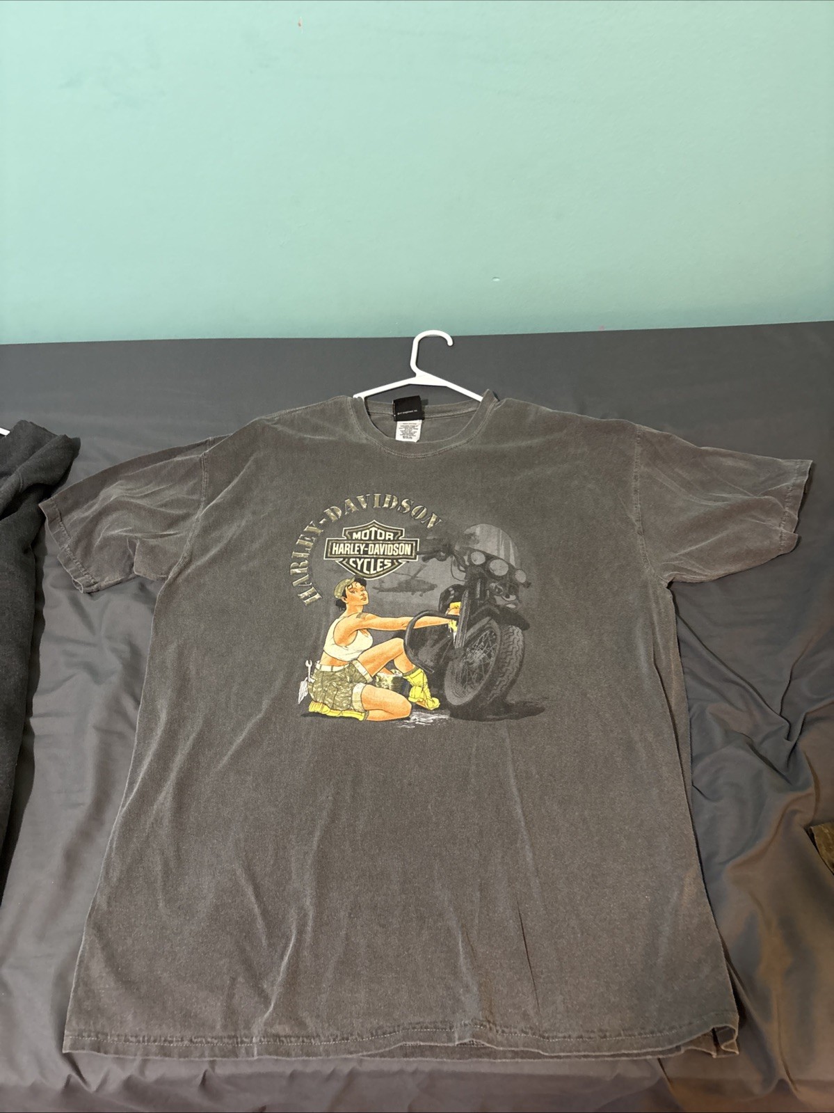 Grey Vintage Harley Davidson Shirt Mens XLBuckeye Dayton Ohio Pinup Girl Biker