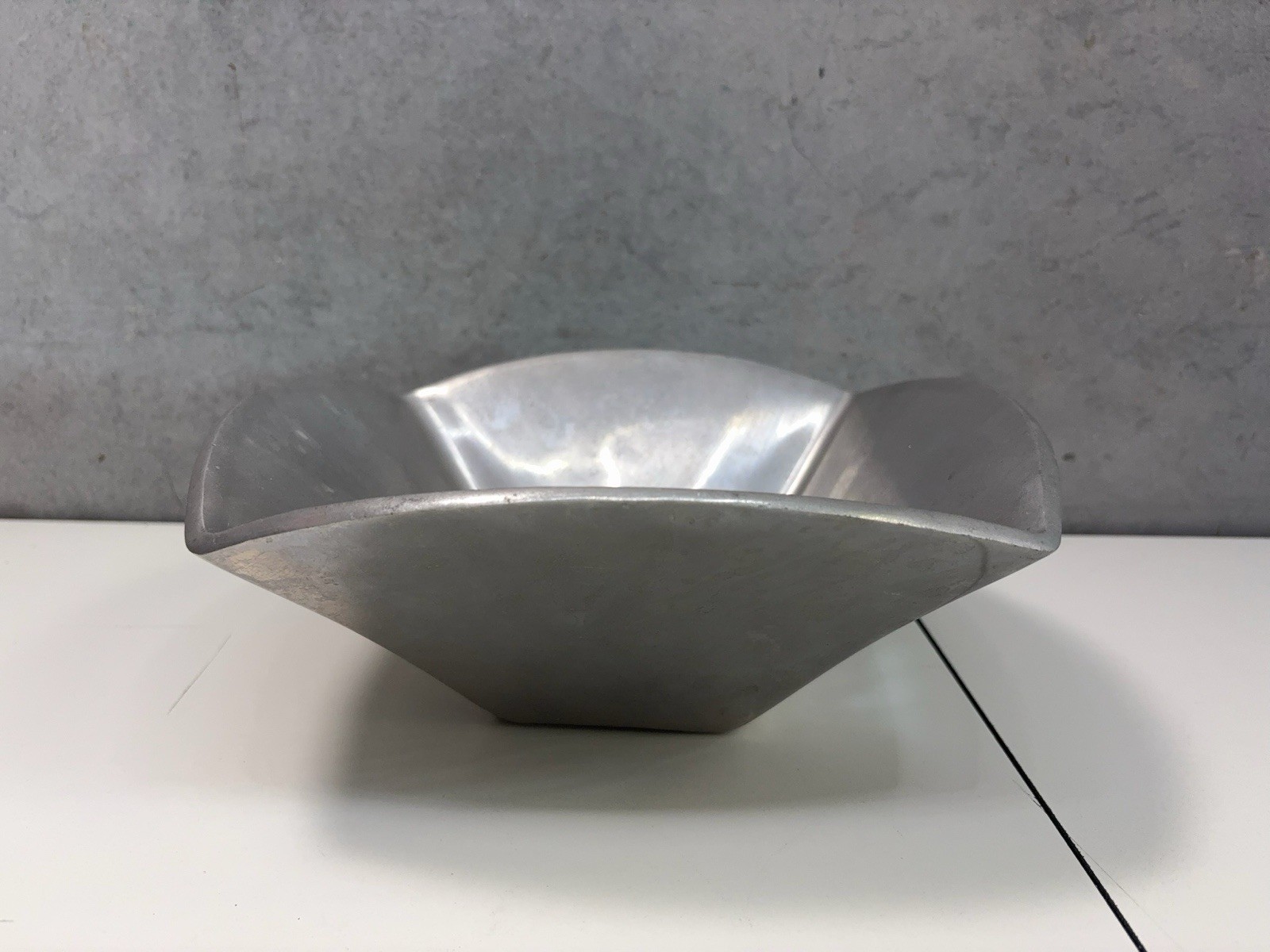 Vintage MCM Aluminum Serving Bowl ~ Modern Abstract ~ 10” x 4”