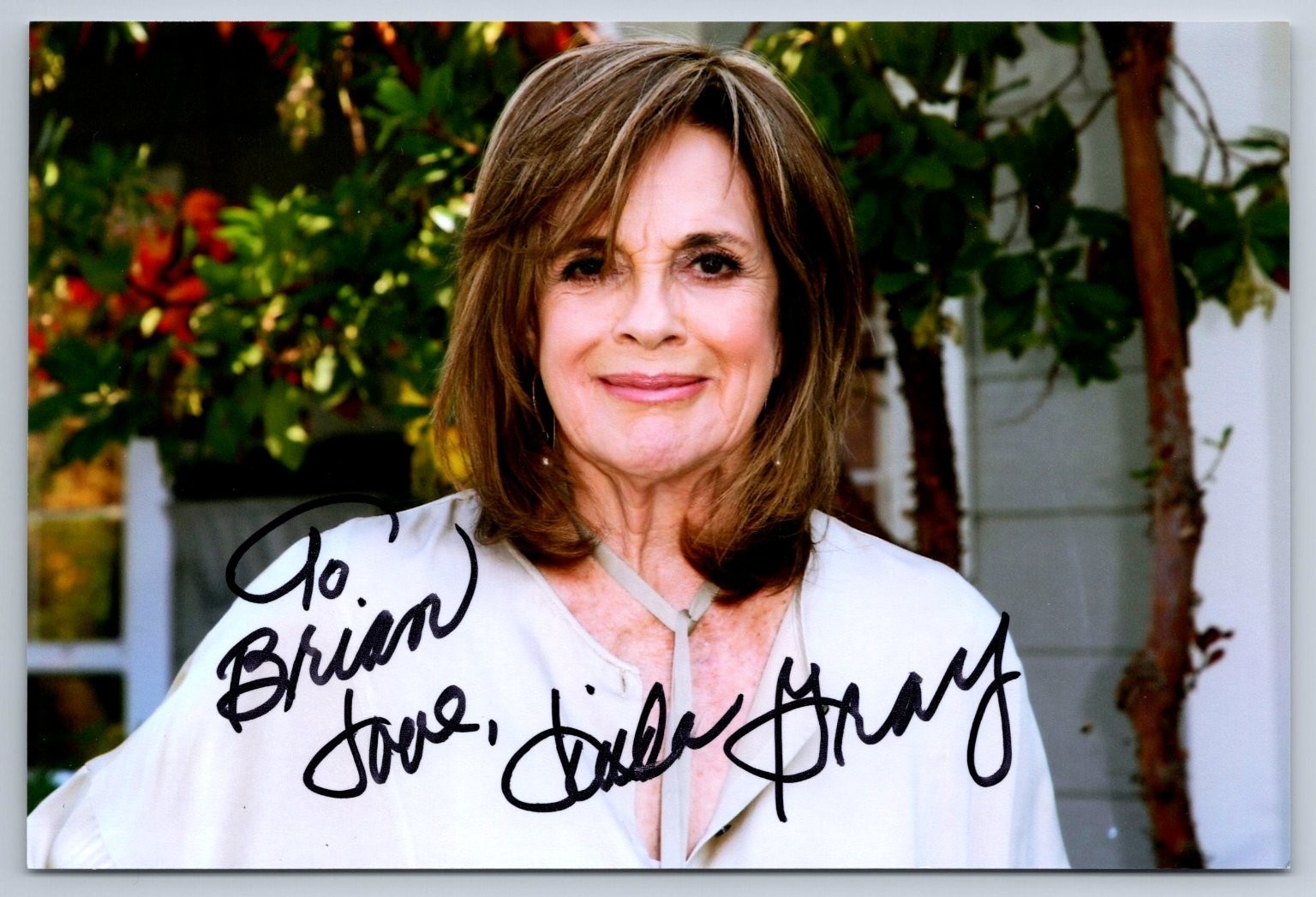 Linda Gray Autographed Photo Signed Dallas Sue Ellen Ewing Actress