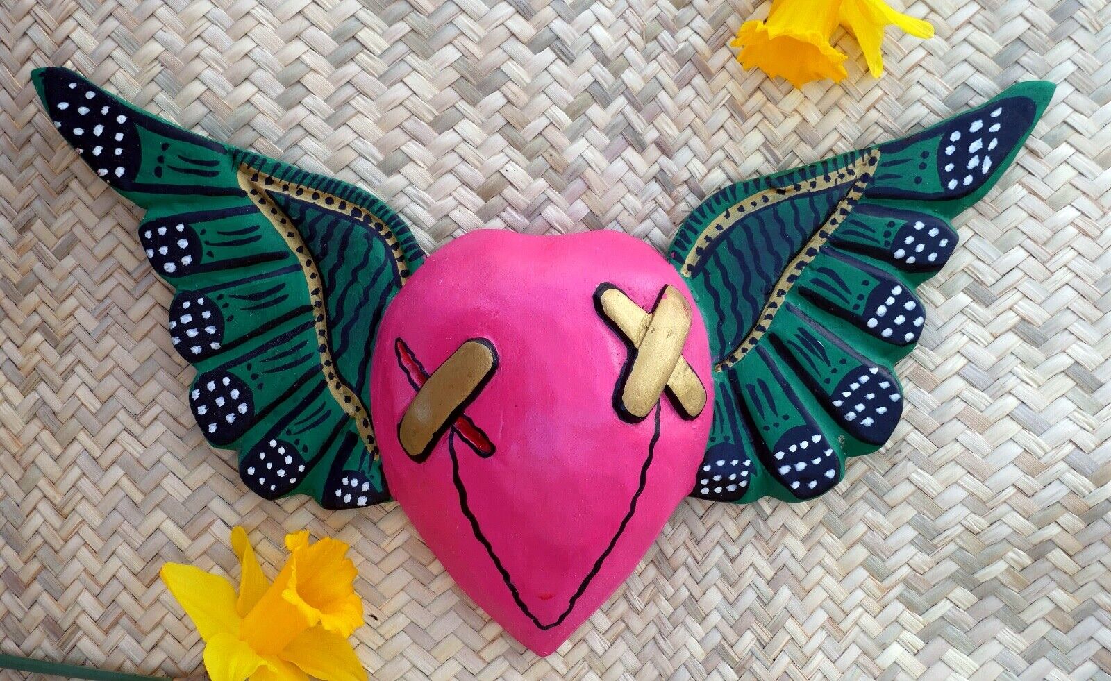 Heart Wings X Eyes Smiling Wood Hand Carved & Painted Guerrero Mexican Folk Art