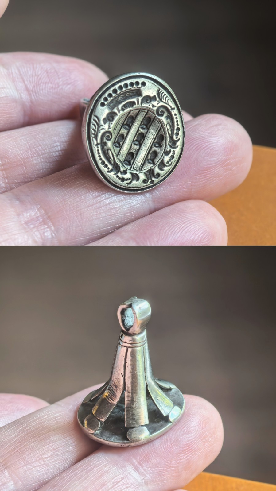 Antique French Count's Heraldic Fob Seal/ Stamp with Cannons Arms of Honour