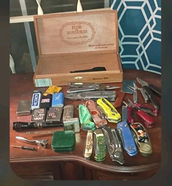TSA Utility Lot Leatherman Wave ,Gerber Multitool, Zippos + More