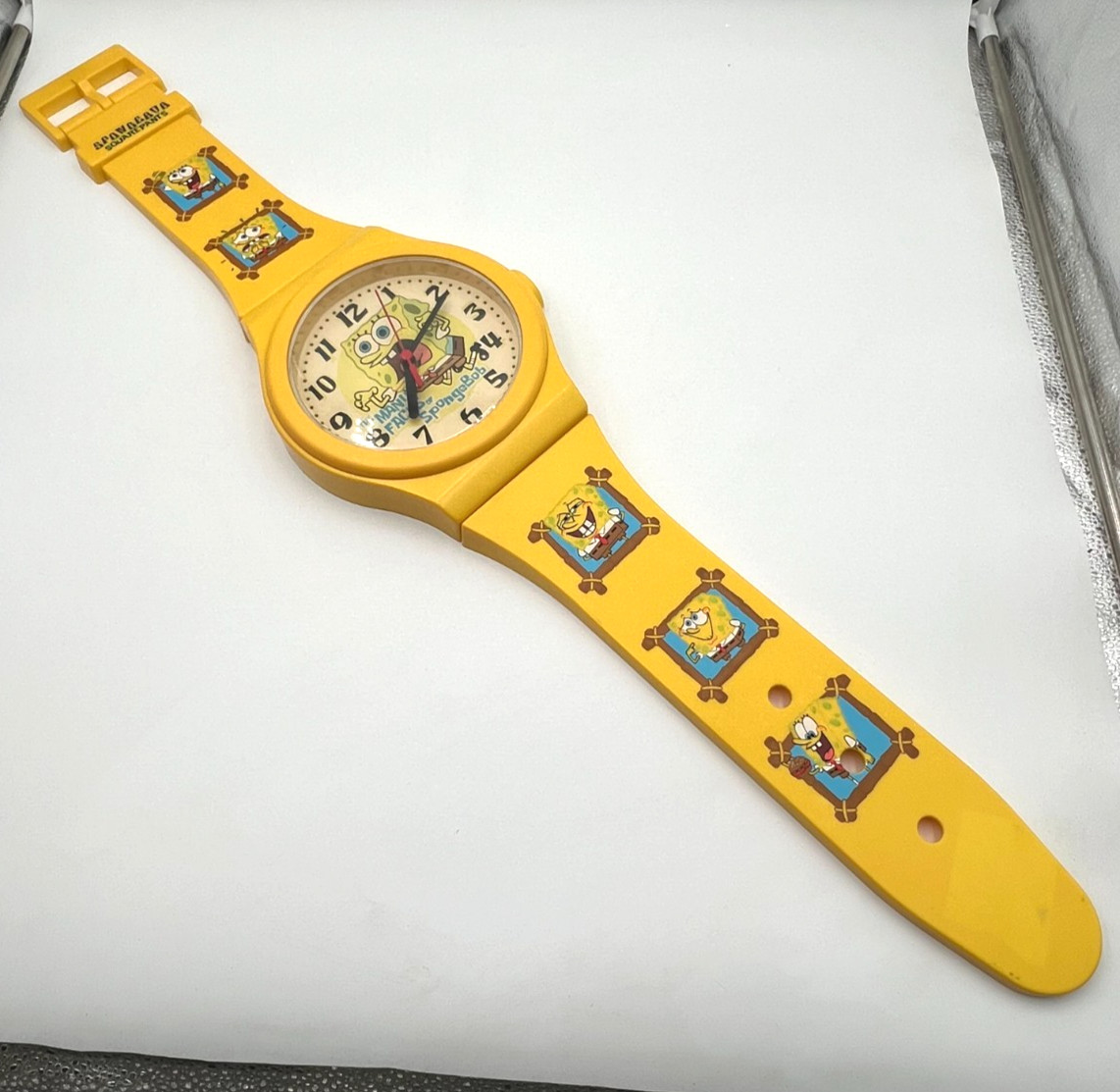 Vintage SpongeBob SquarePants Giant Wristwatch Wall Clock Tested Working