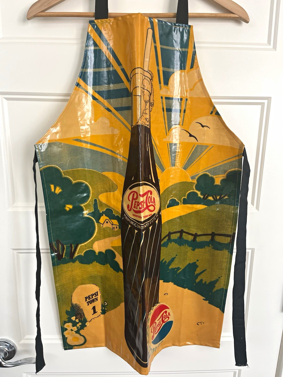 Vintage 70s Pepsi Cola Bottle Apron Sari Fabrics Made In England PVC Pepsi Town