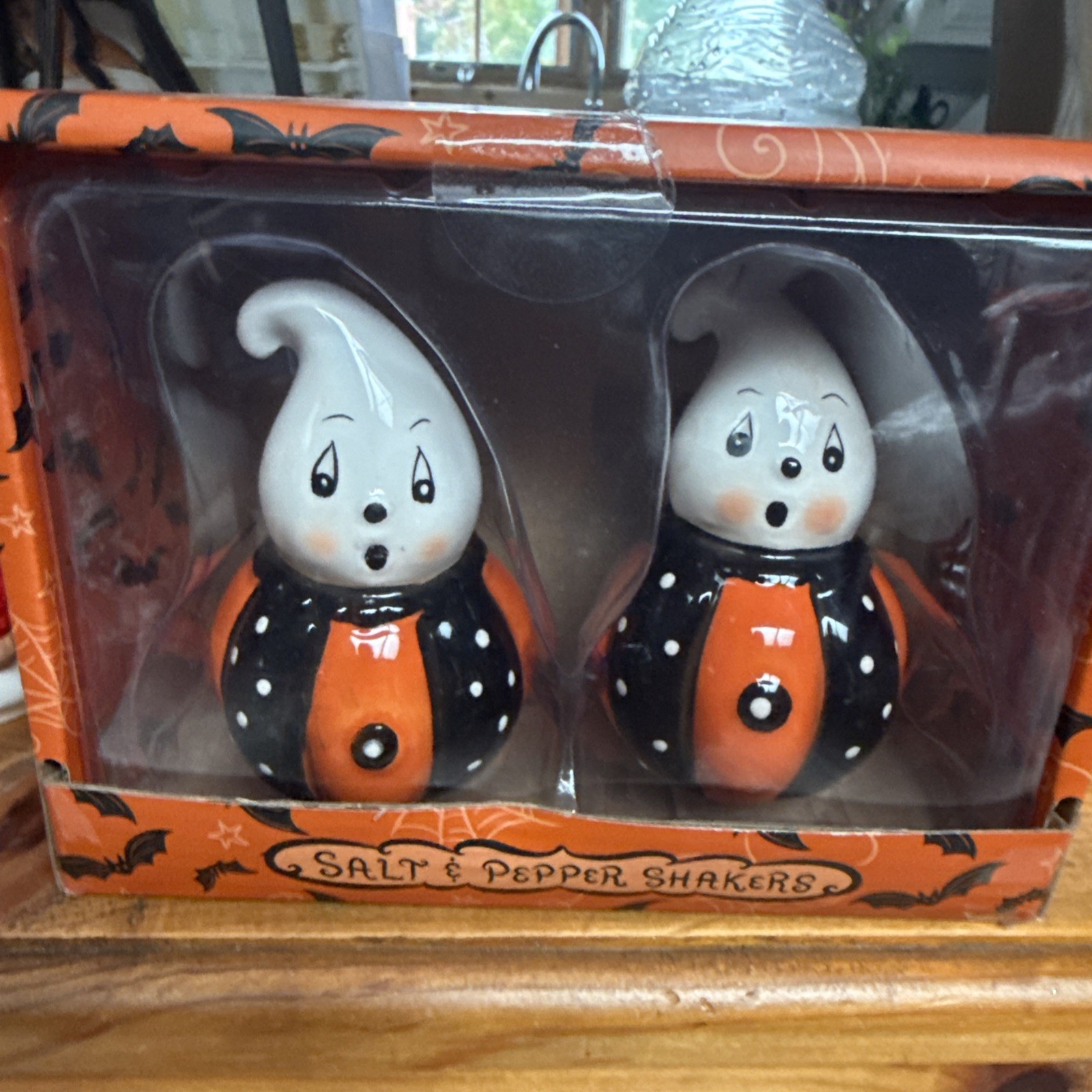 NIB Design By Johanna Parker Ghost Halloween Salt And Pepper Shakers🎃👻