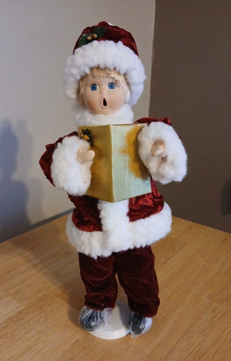 Sun Point Christmas  Boy Caroler In Red Velvet W/ Sheet Music & Stand 
