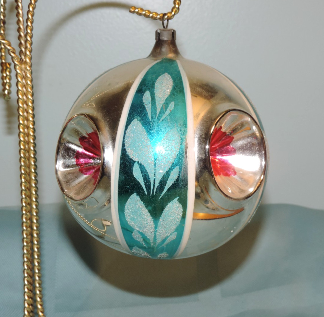 Vintage Jumbo Quadruple Indent Glass Teal & Silver Ornament 4.5\ Vintage Jumbo Quadruple Indent Glass Teal & Silver Ornament 4.5\