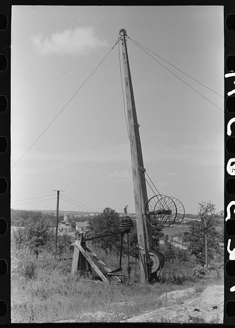 Photo:Seminole Oklahoma 1900s Oil Field Pumping Rig Wooden Derrick