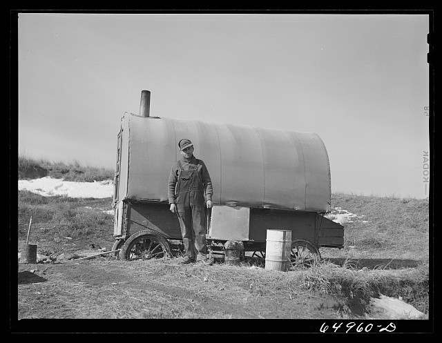 Photo:McCone County Montana 1942 Coal Miner Sheep Wagon Badlands Mine