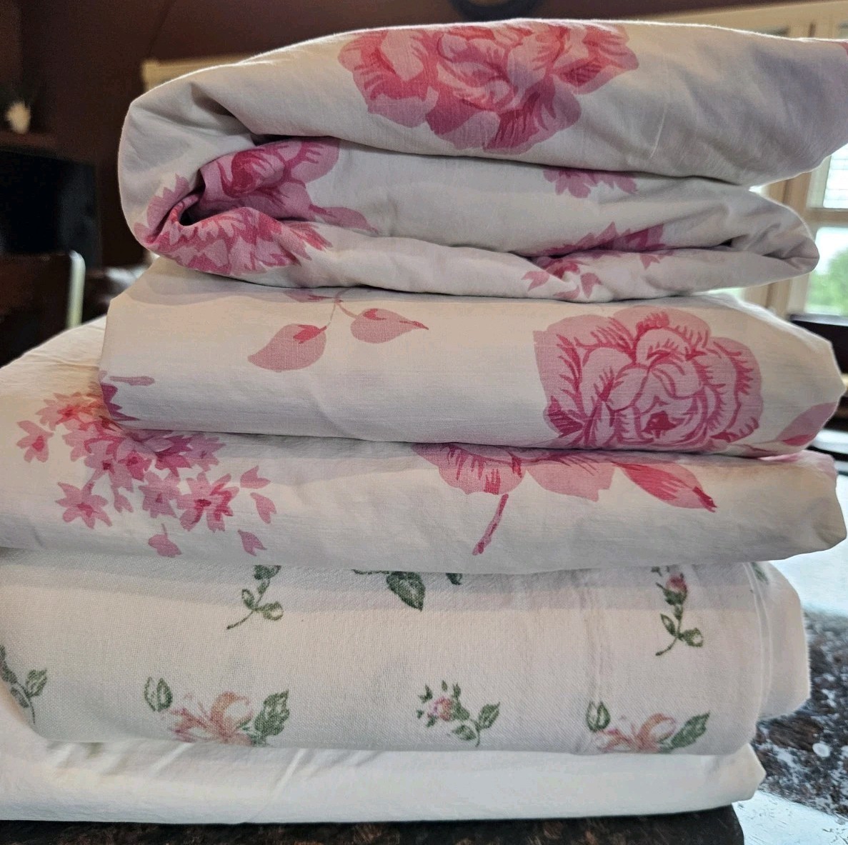 VTG BED SHEETS LOT Of 5 FOR CRAFTS UNCUT, Cannon, Pink Floral VTG BED SHEETS LOT Of 5 FOR CRAFTS UNCUT, Cannon, Pink Floral