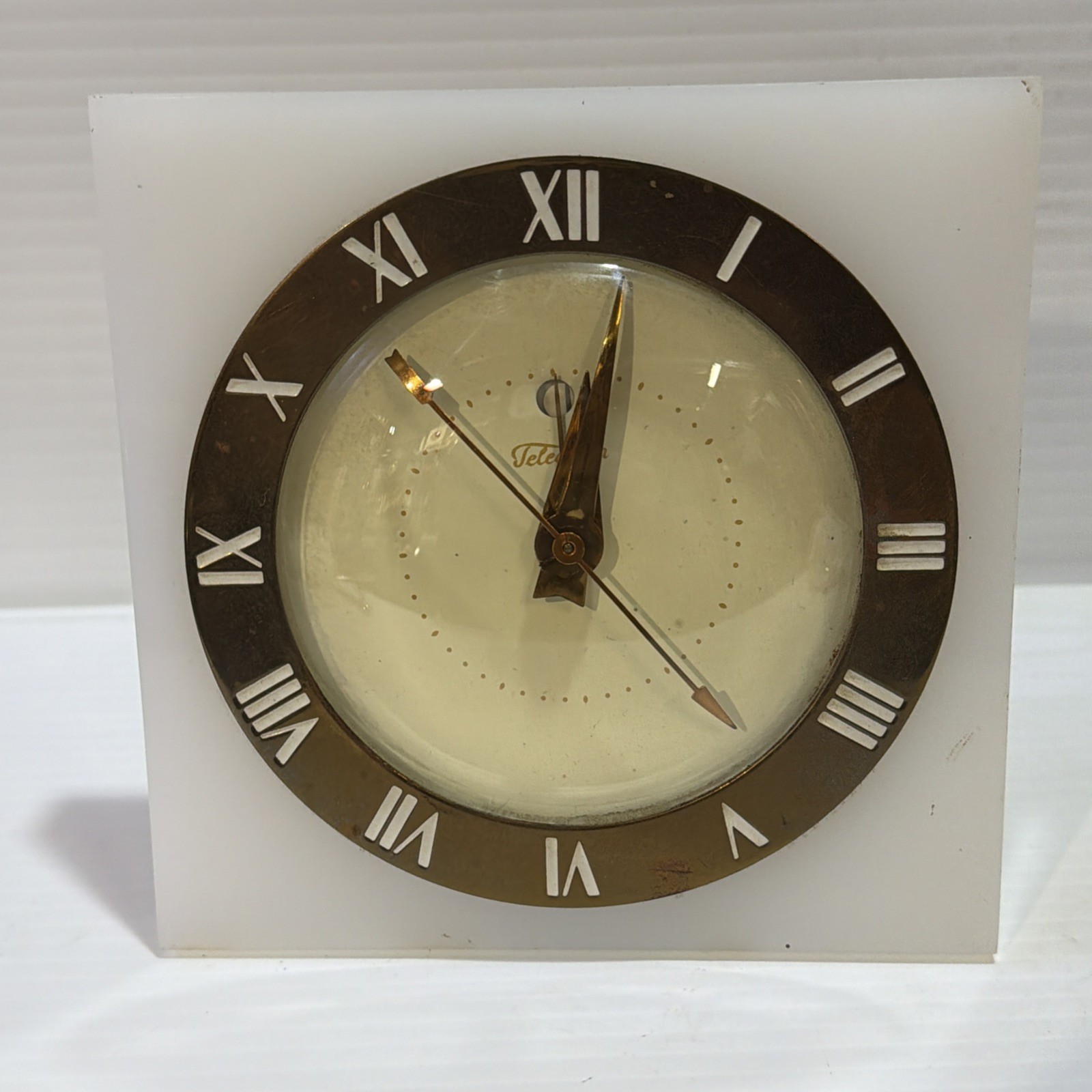 Vintage Art Deco 1940's Telechron 7h57 Clock Working no alarm or on/off indicate Vintage Art Deco 1940's Telechron 7h57 Clock Working no alarm or on/off indicate