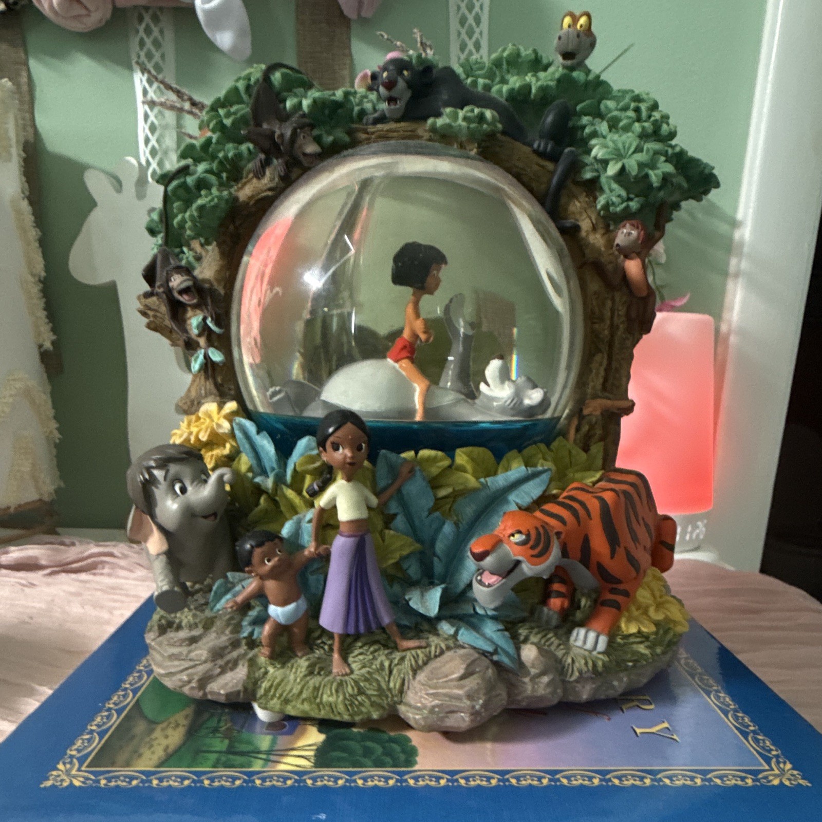 DISNEY STORE 2003 JUNGLE BOOK II SNOW GLOBE - RARE - EXCELLENT CONDITION