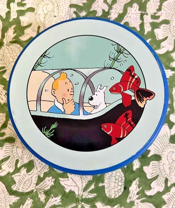 Tintin 1996 Tin Box Snowy Shark Submarine Herge Moulinsart Red Rackham Vintage