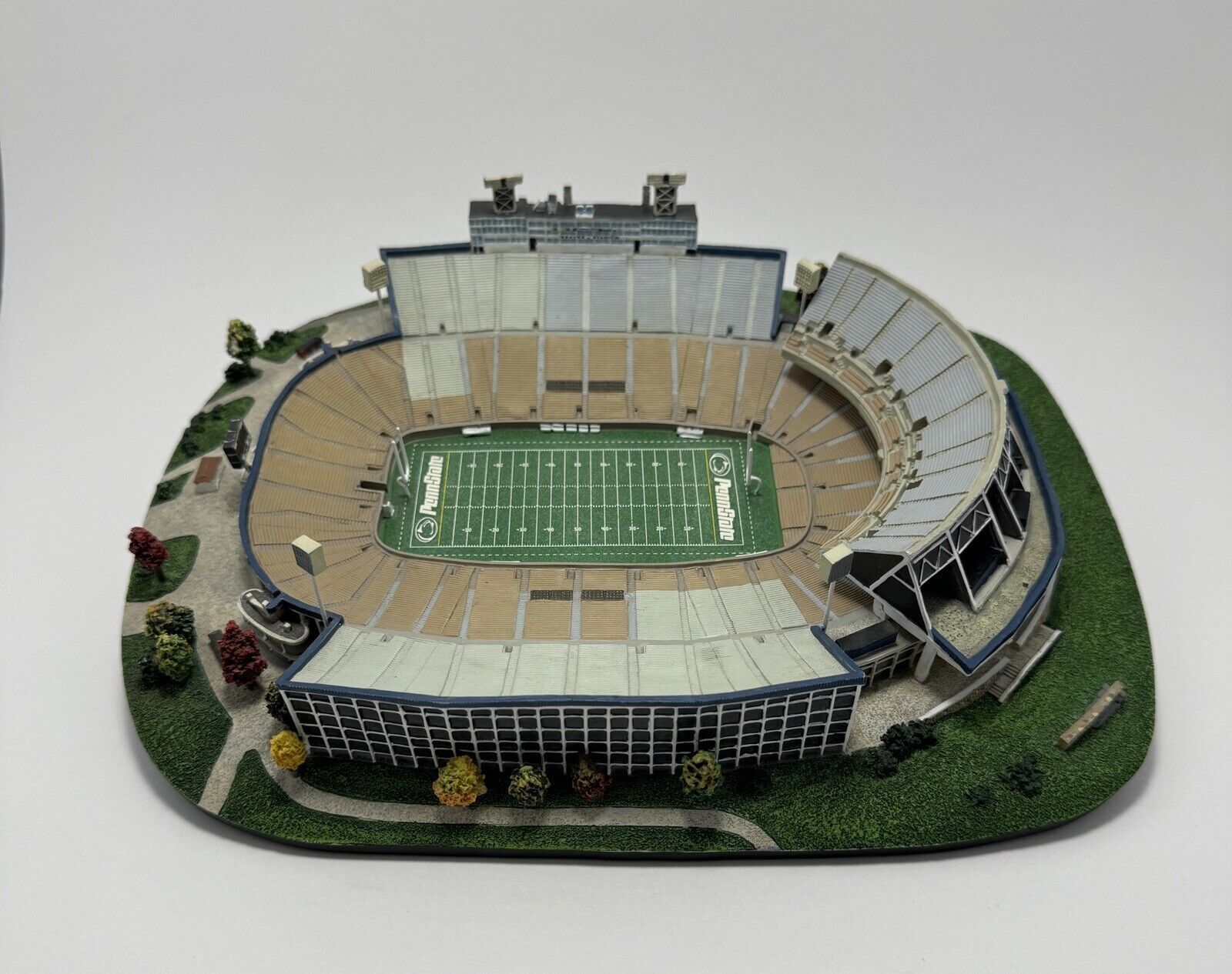 VTG 1990’s Danbury Mint Penn State Beaver Stadium Replica Nittany Lions Football
