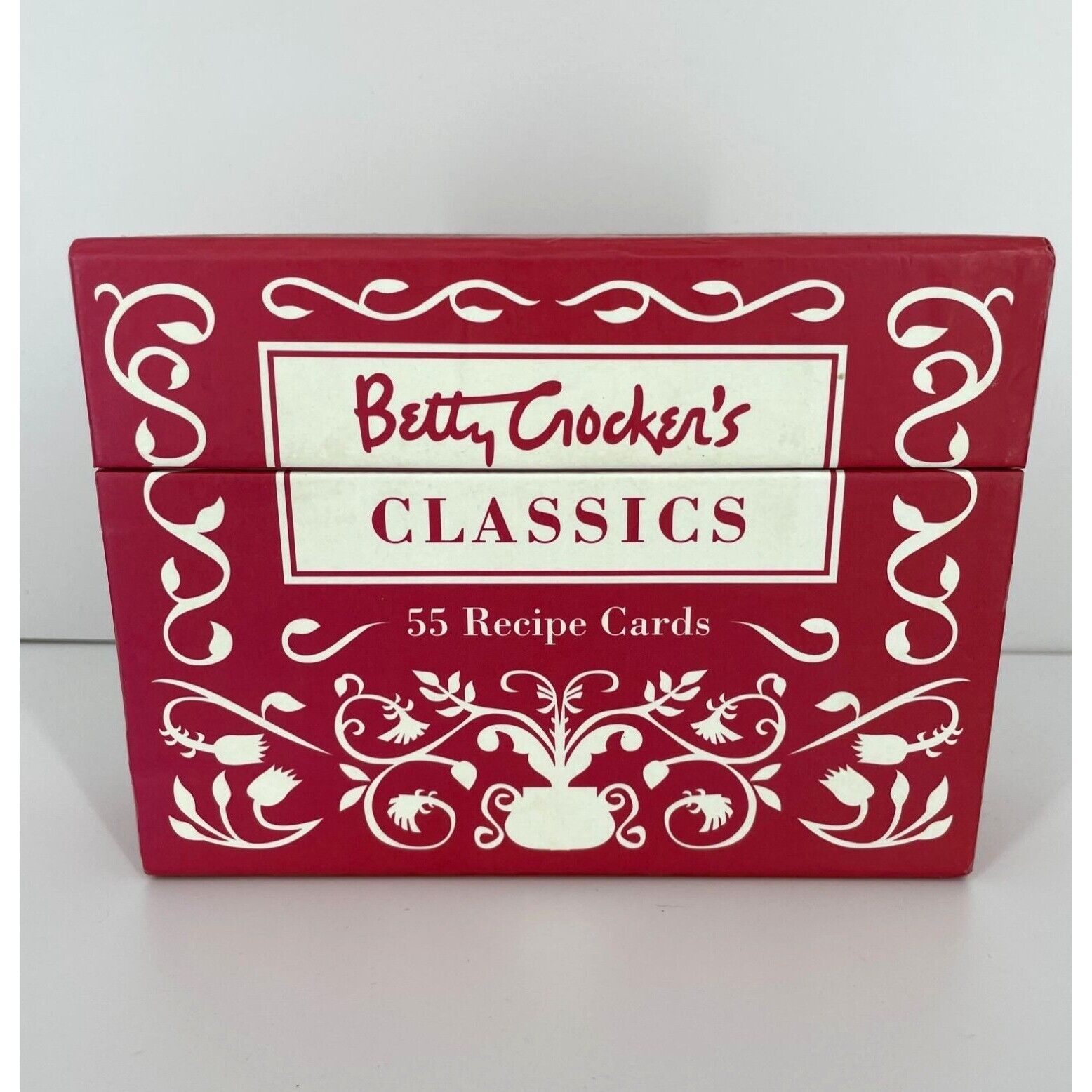Betty Crocker Classics 55 Recipe Cards And File Box