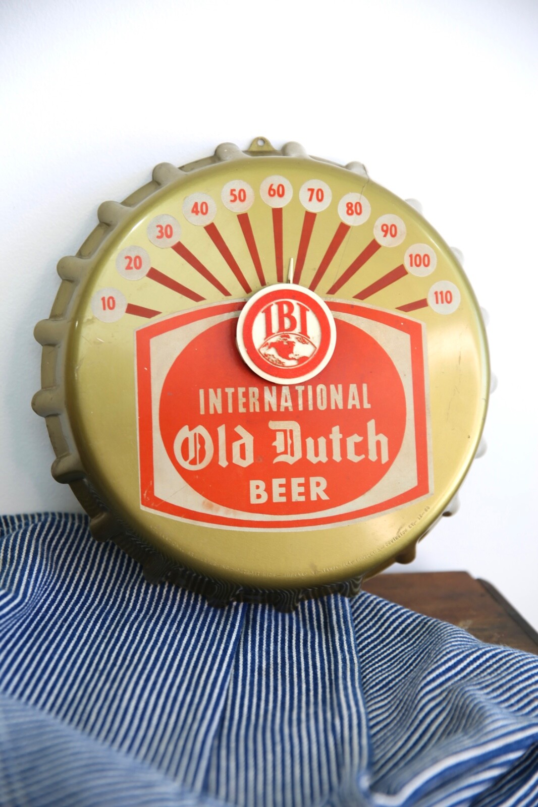 Old Dutch Beer Thermometer bottle Cap Vintage Sign Eagle Brewing International