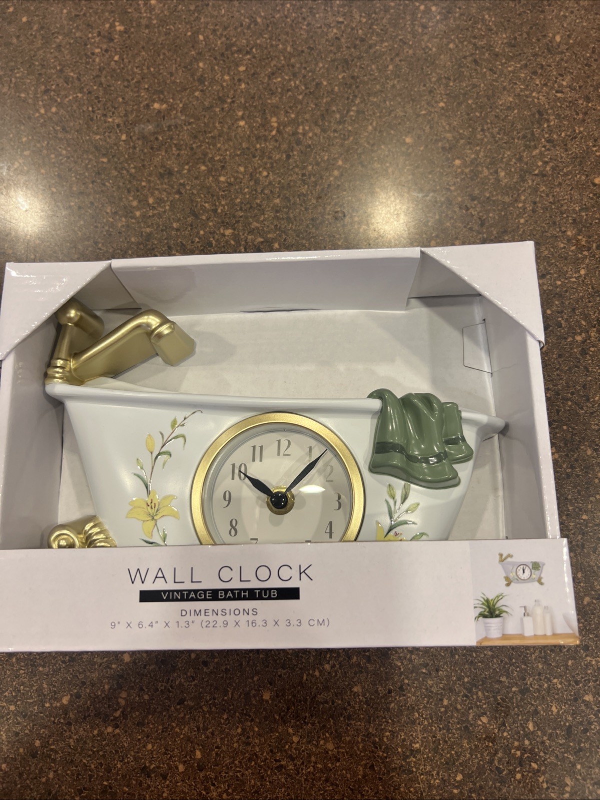 Claw Foot Bathtub Wall Clock Battery Powered White & Gold Bathroom, Clocks, ￼