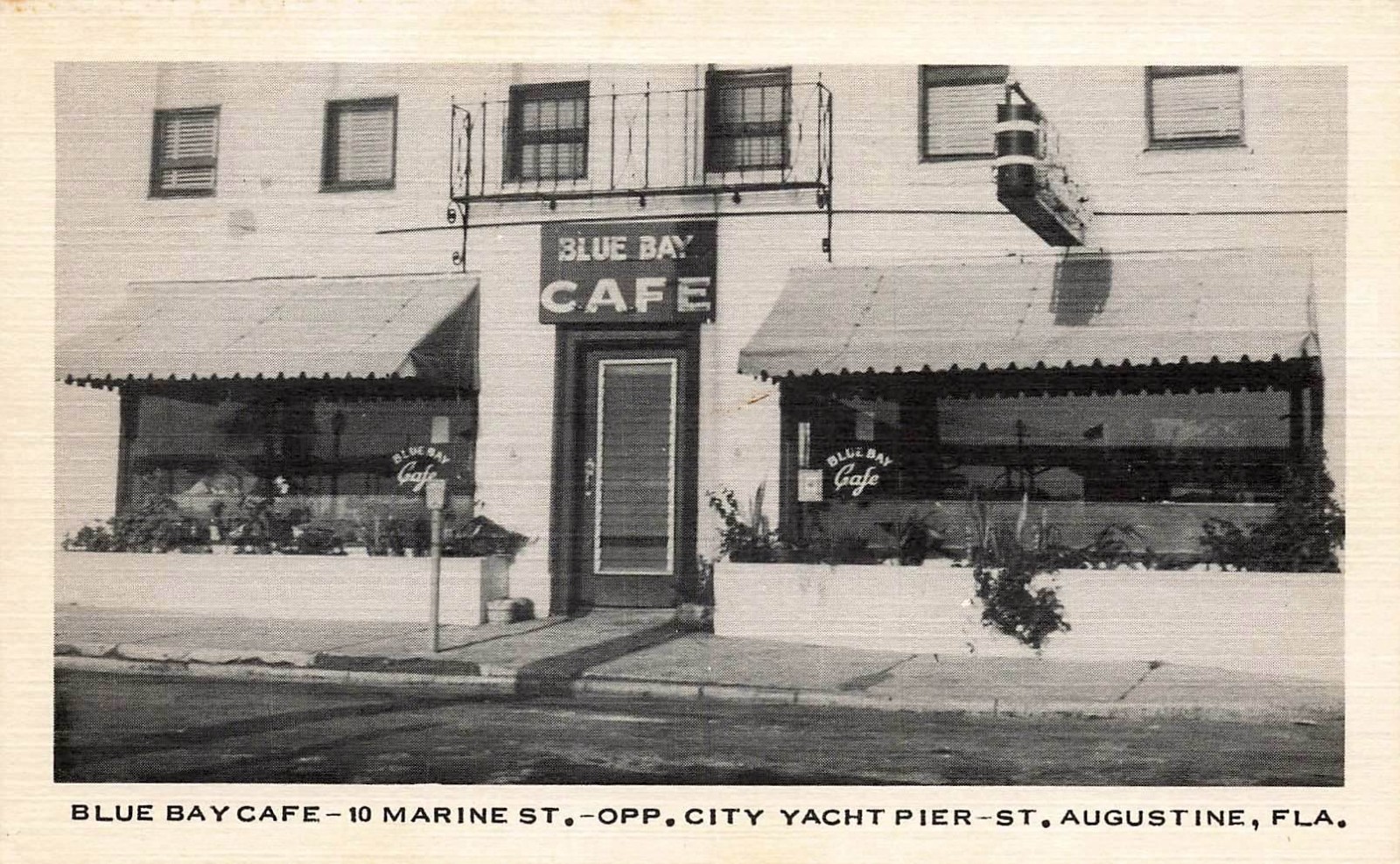 FLORIDA PHOTO POSTCARD: VIEW OF BLUE BAY CAFE YACHT PIER ST. AUGUSTINE, FL