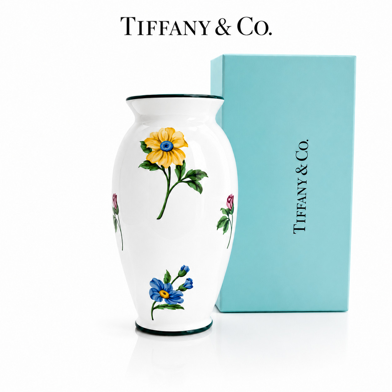 Tiffany & Co NIB Porcelain Vase 9\