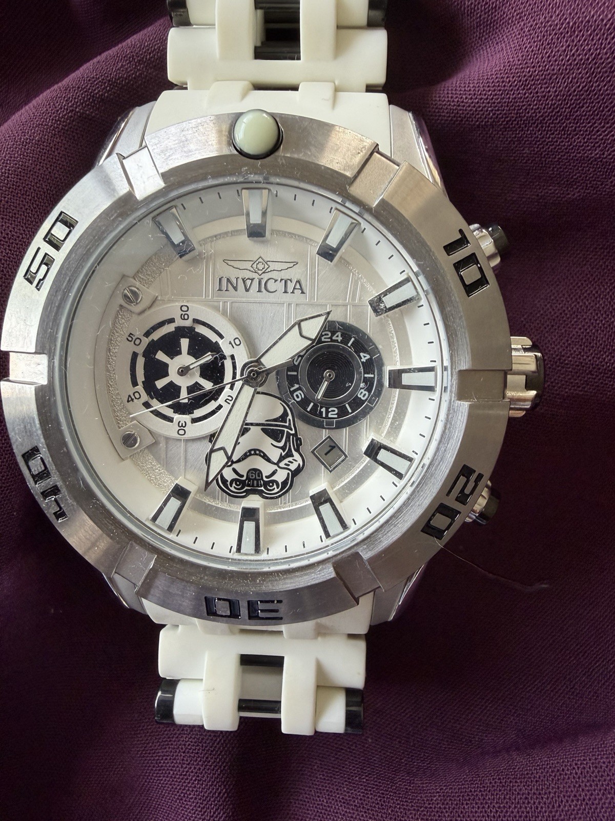 Invicta Star Wars STORMTROOPER Limited Edition Watch #26552.Needs Battery