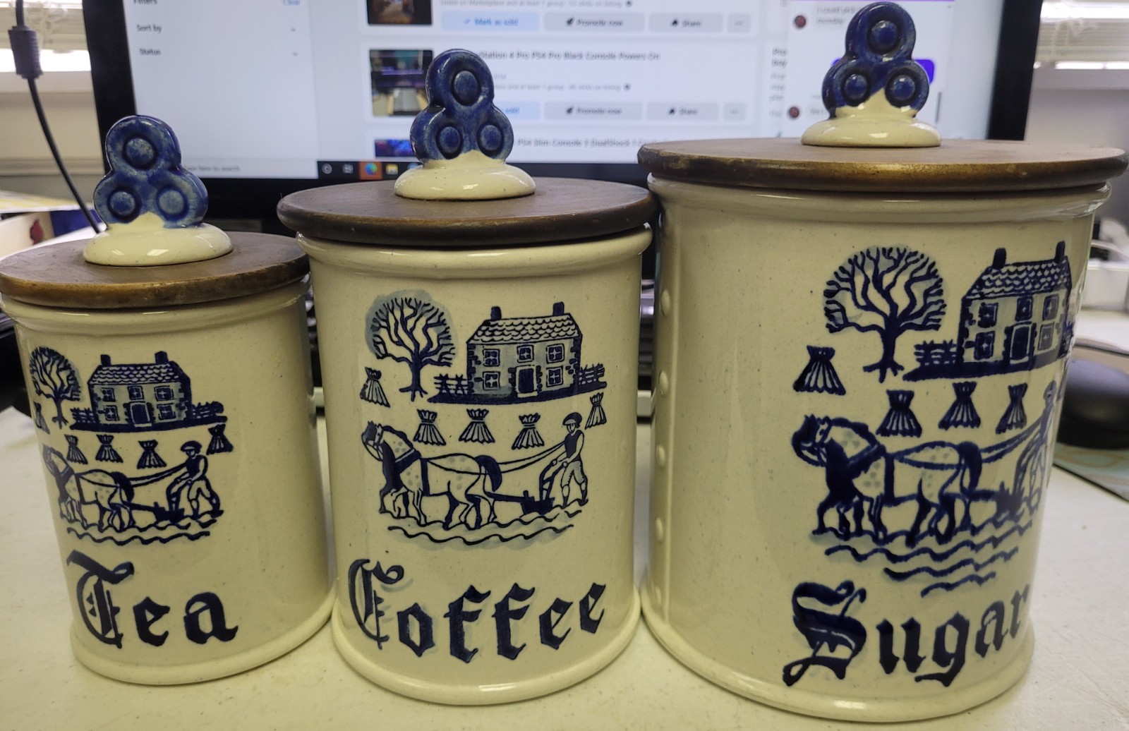 Vintage Metlox Poppytrail Homestead Provincial Tea Coffee Sugar Canister Set USA