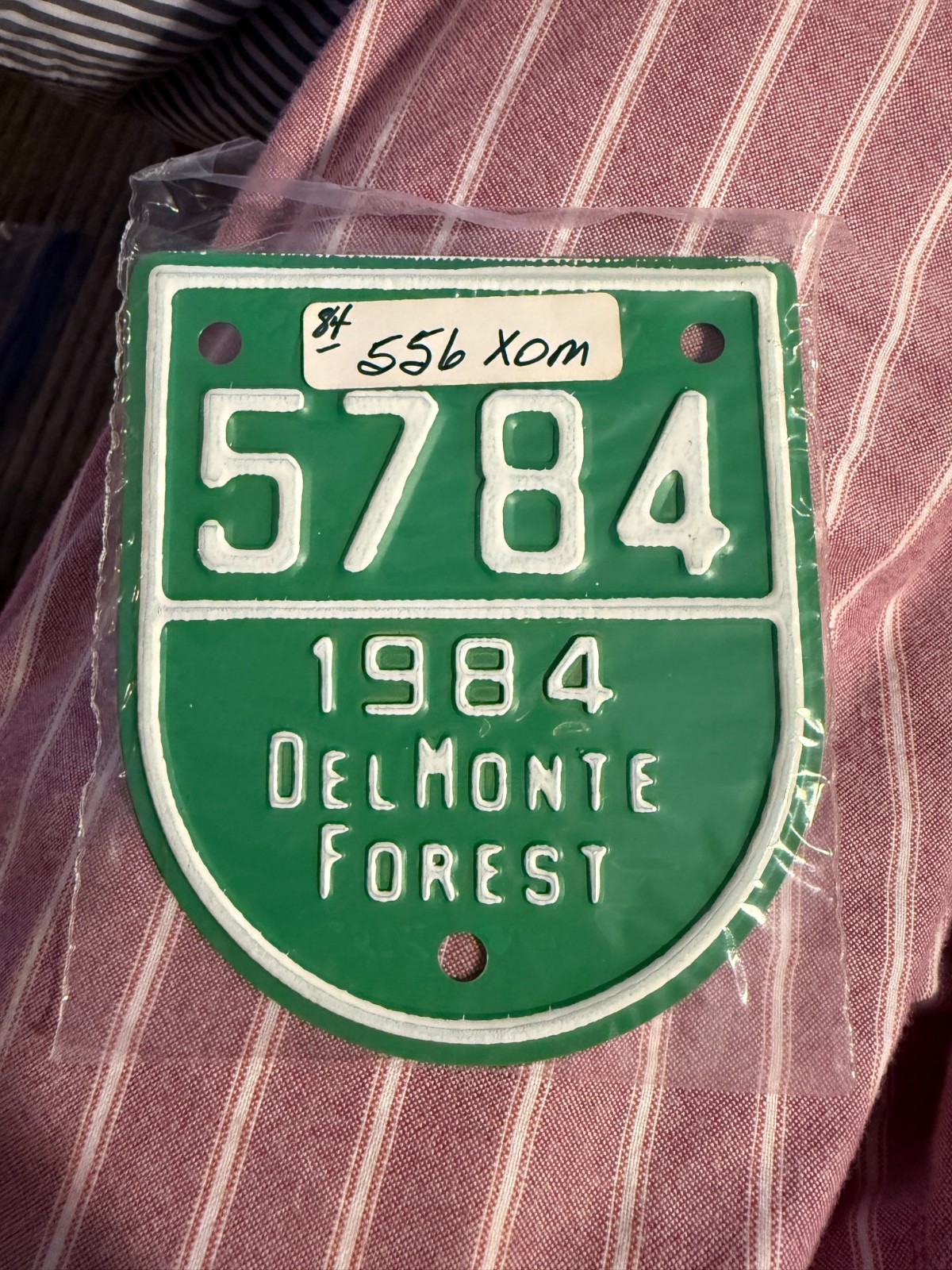 1984 Del Monte Forest Gate Badge Pebble Beach Car Plate #5784 Green California