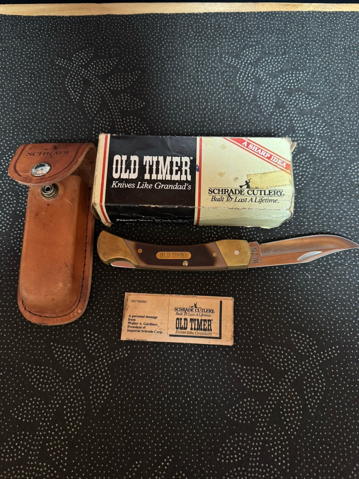Schrade Old Timer 70T Pocket Knife/ Sheath/Papers/Box.Complete-Rare-S/H=FREE Schrade Old Timer 70T Pocket Knife/ Sheath/Papers/Box.Complete-Rare-S/H=FREE