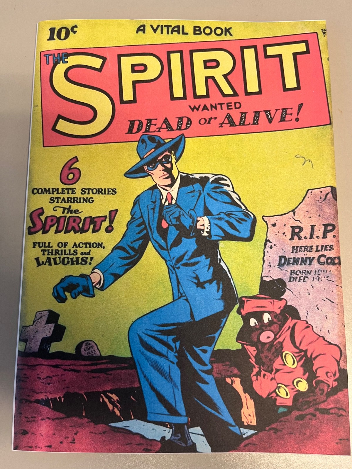 THE SPIRIT #1 1944 FIRST SOLO SPIRIT TITLE CREATED BY WILL EISNER Comic Book