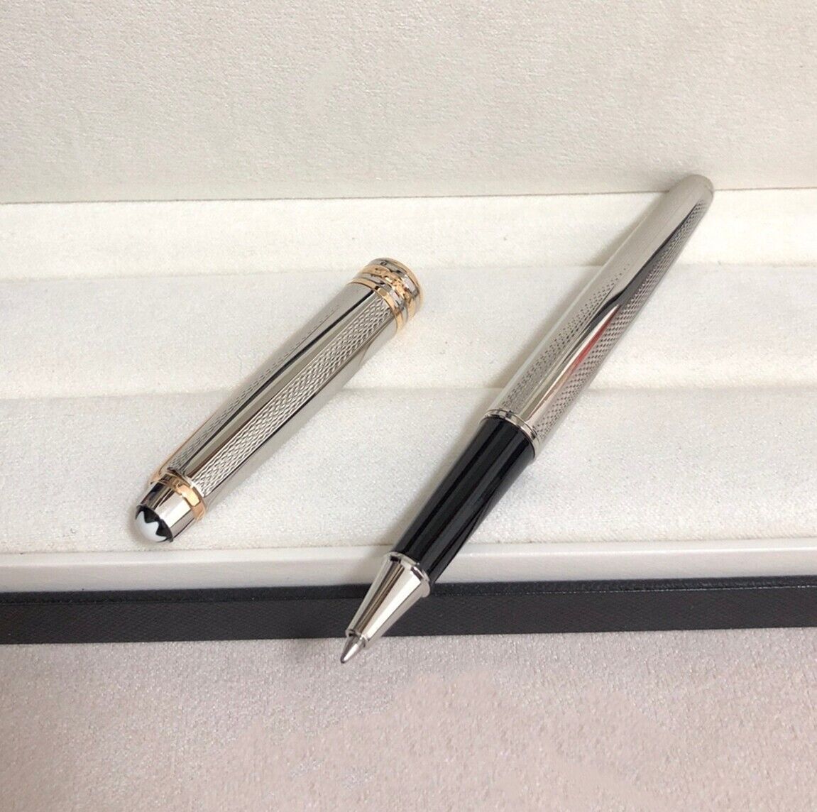 Luxury 163 Metal Series Grid Silver + Gold Clip 0.7mm Rollerball Pen NO BOX