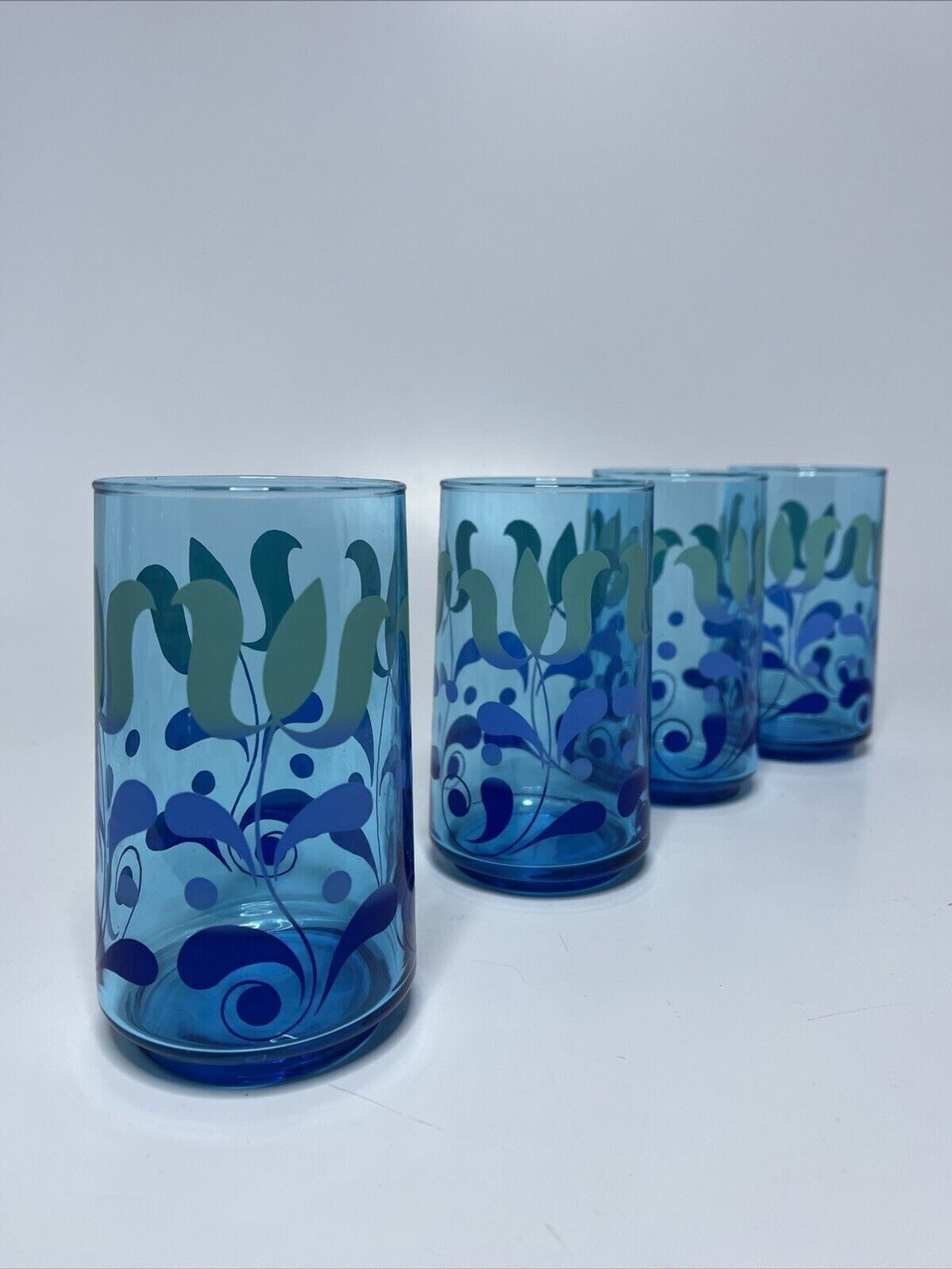 Vintage MCM Juice Drinking Glasses Blue w/Ombre Tulip Flowers 4pc Set Retro Aqua