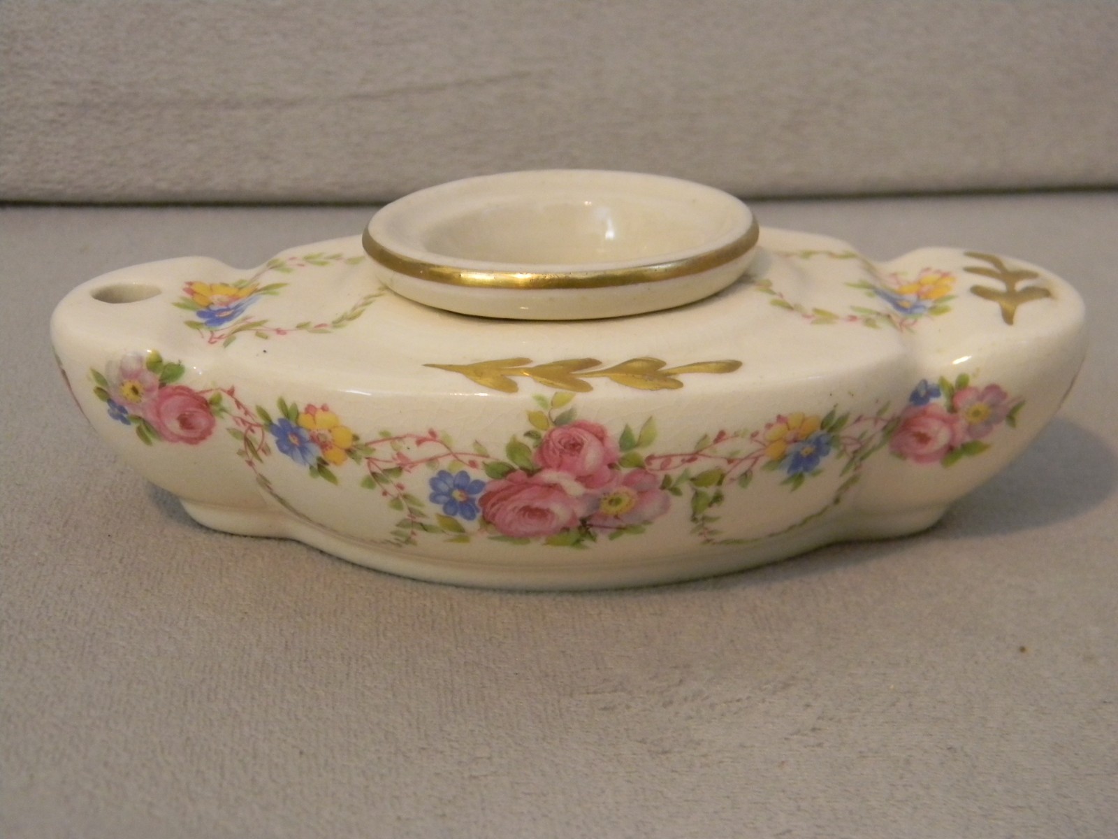 VTG Beautiful Hand Painted Porcelain Inkwell VTG Beautiful Hand Painted Porcelain Inkwell