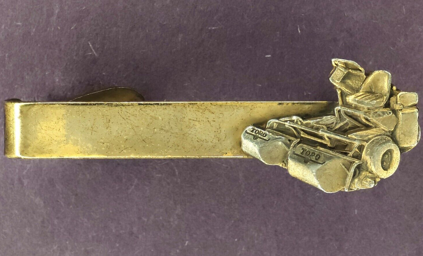 C1950s Vintage Toro Riding Lawn Mower Advertising Tie Clip Bar Turf Brush Roller
