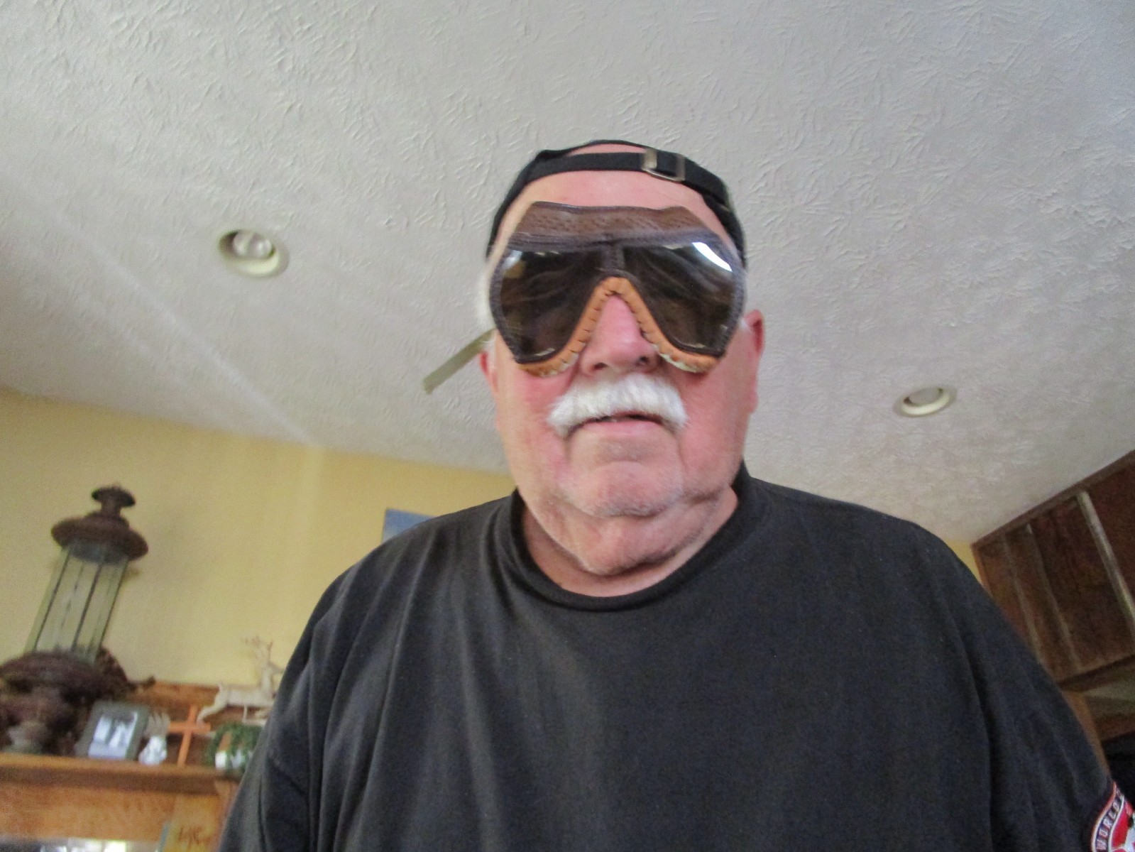 1943 WW 2 US Army Folding Goggles WW II