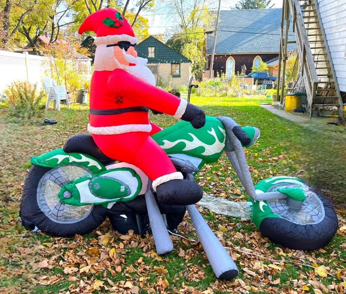 Gemmy Airblown Inflatable Christmas Santa Motorcycle Lighted Yard Decor 9ft
