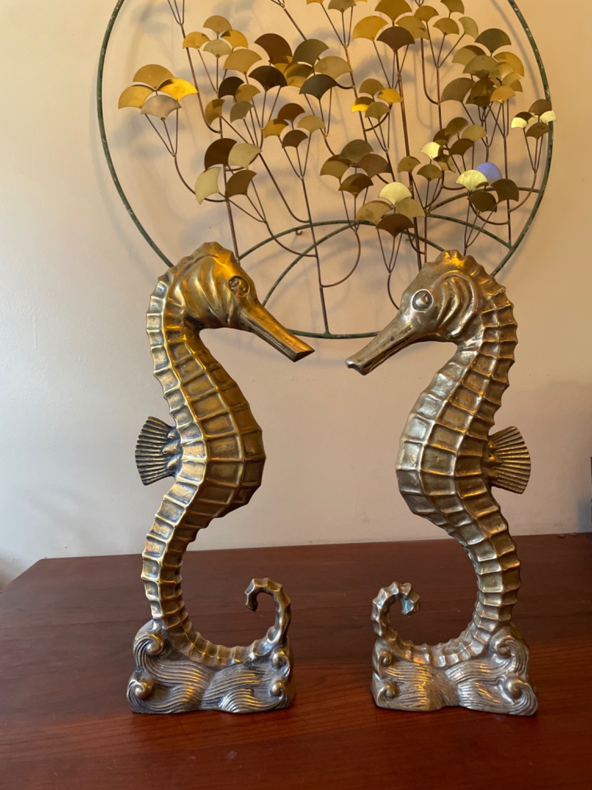 Pair  of Vtg Mid Century Modern Brass Seahorse Statues Hollywood Regency MCM