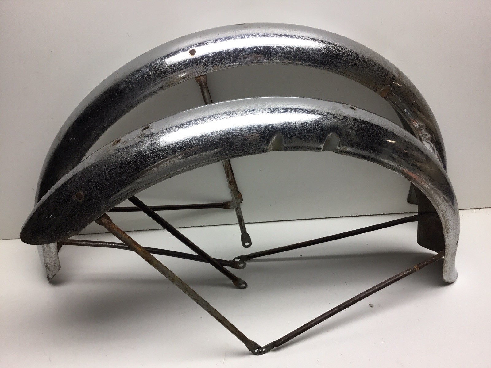Vintage 1950s Schwinn 26” 2.125” S2 Panther Chrome Fenders Originals Vintage 1950s Schwinn 26” 2.125” S2 Panther Chrome Fenders Originals