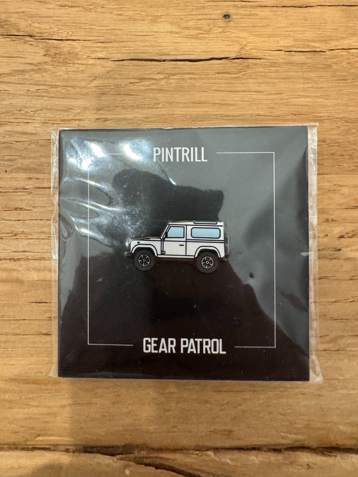 PINTRILL x GEAR PATROL Land Rover CAR PIN  *BRAND NEW* LIMITED EDITION  🚘 RARE