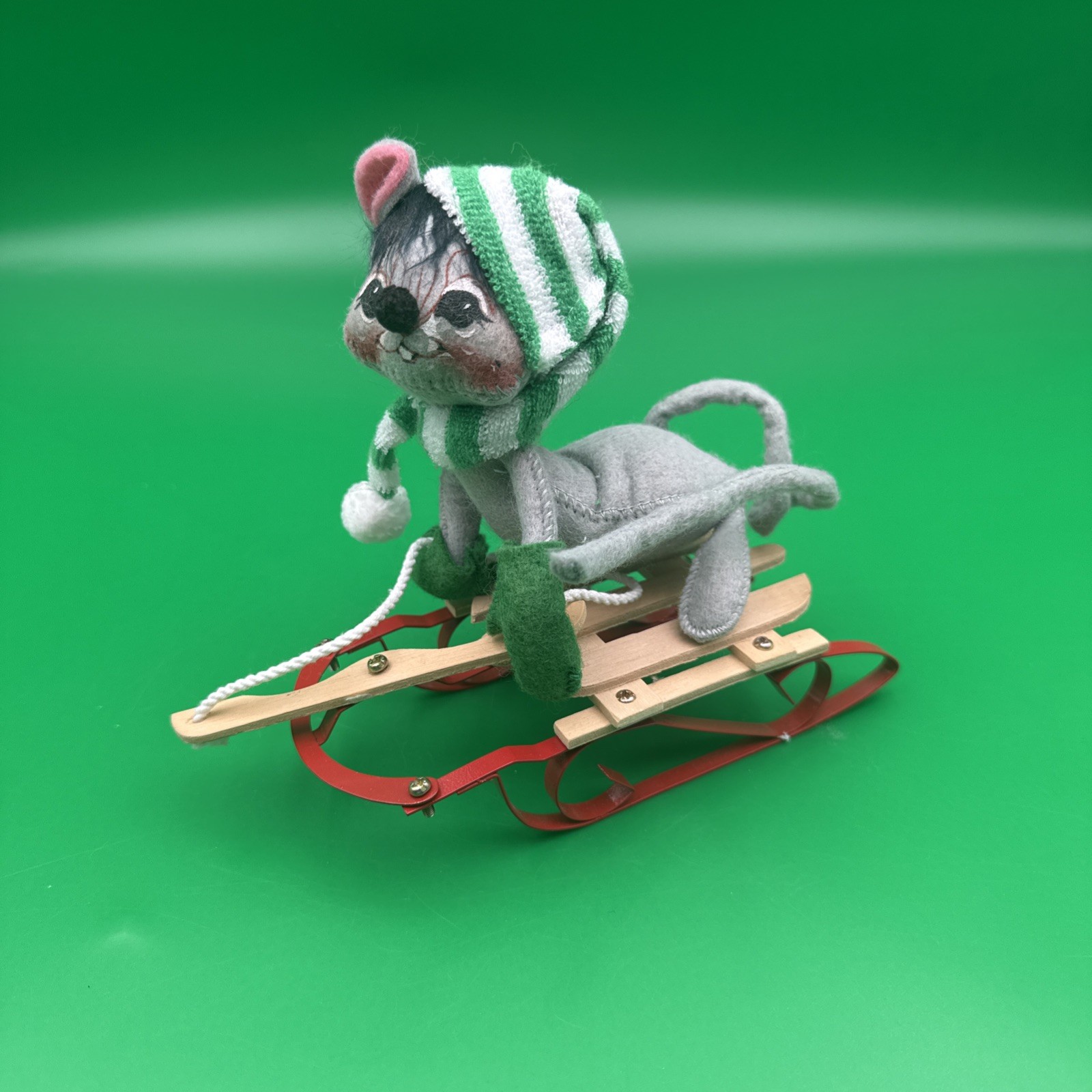 Annalee 1992 Grey Mouse on Wooden Sled Green Striped Hat Winter Holiday Doll