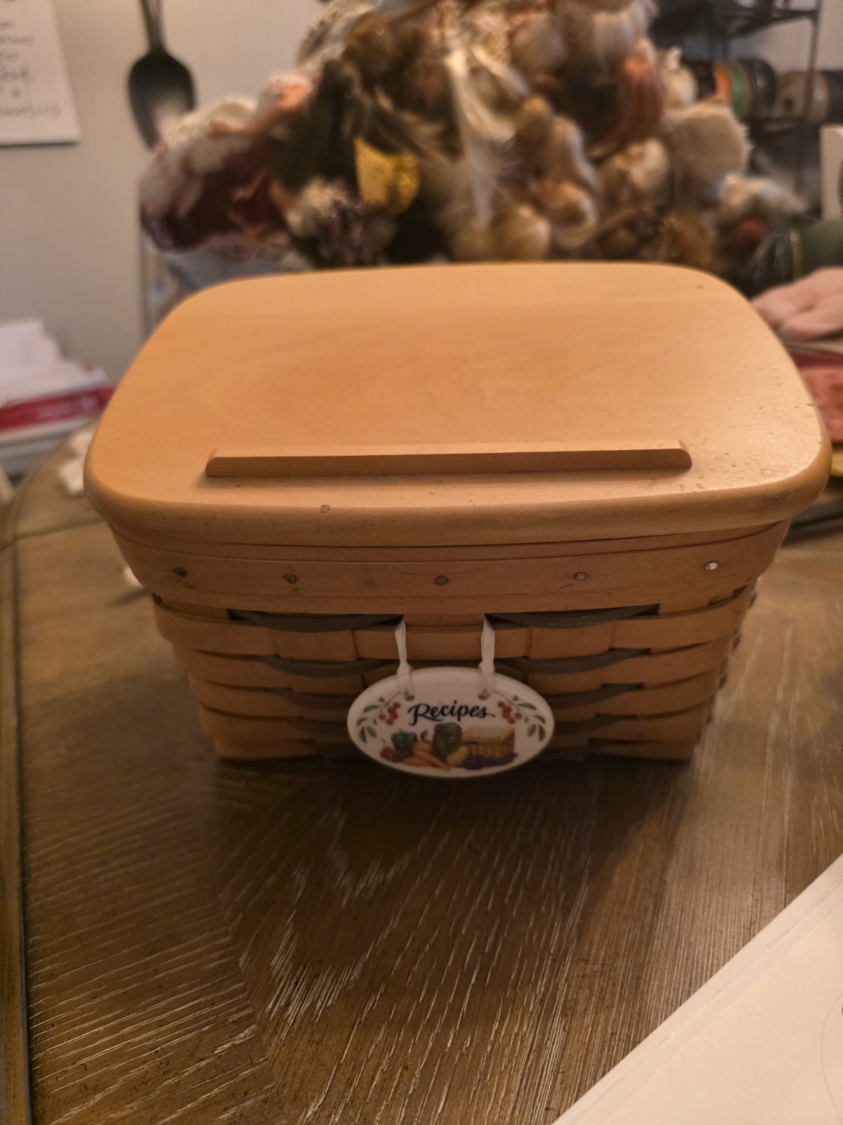 Vintage 1998 Longaberger Recipe Basket Wood Lid Ceramic Tie On Sealed Cards Line