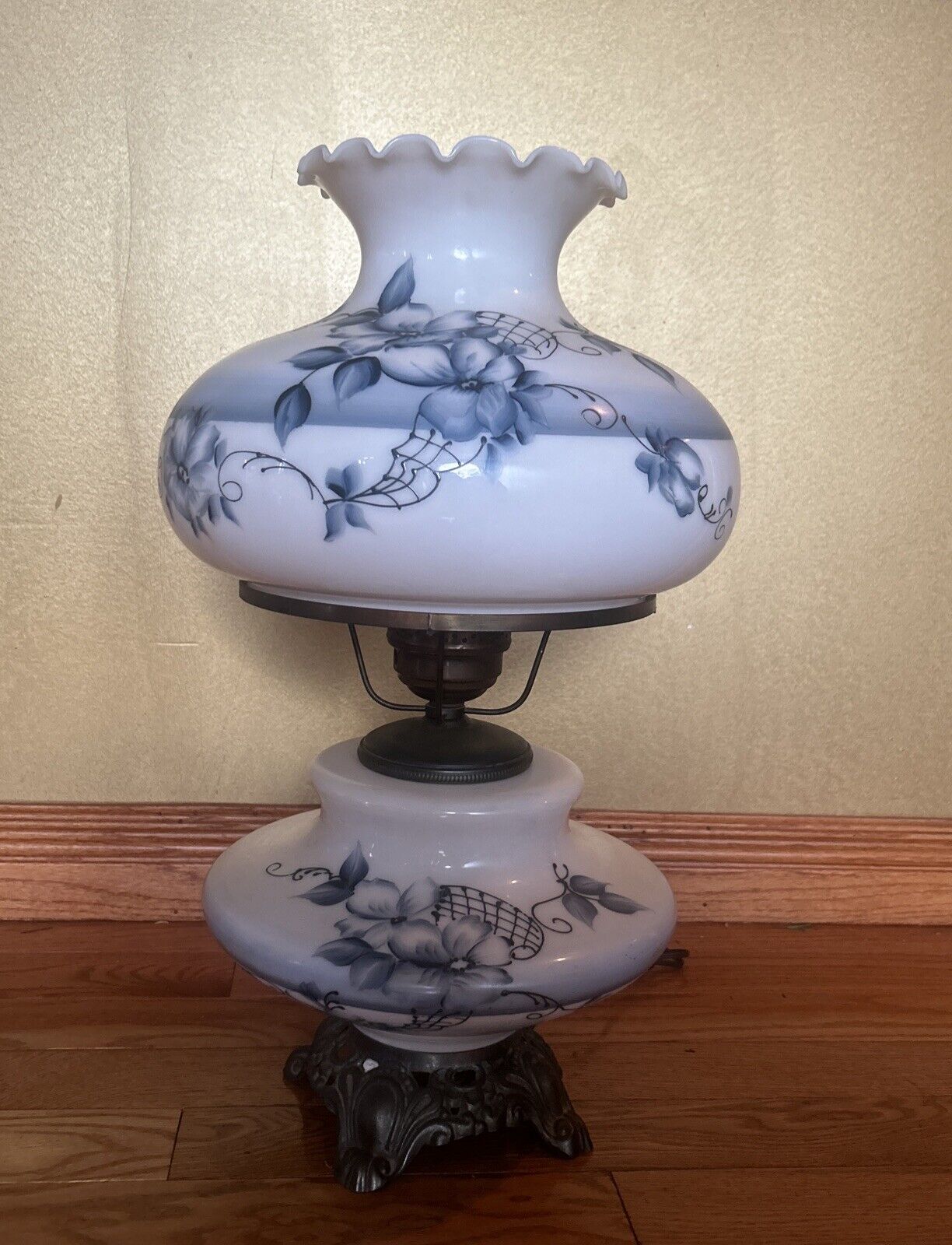 Vintage Blue Flower Hand Painted Gone With The Wind Hurricane Two Way Lamp 25”