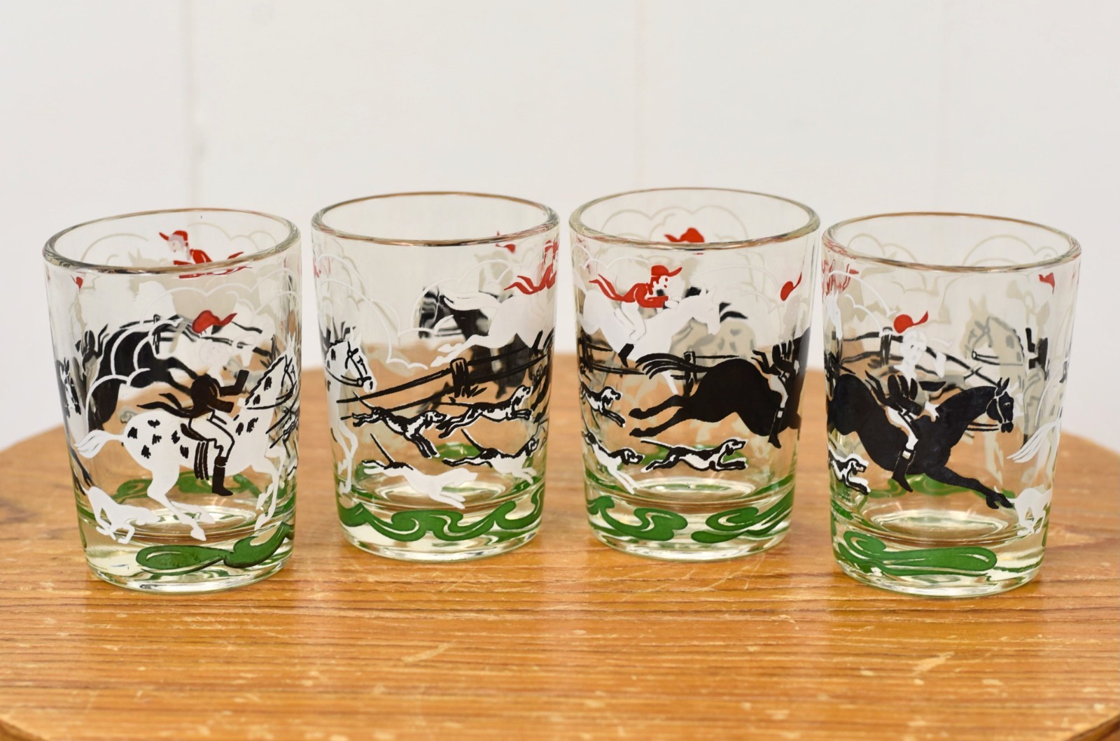 Vintage 1950s Hazel Atlas Fox Hunt Tally Ho Hand Painted Shot Glass Set of 4