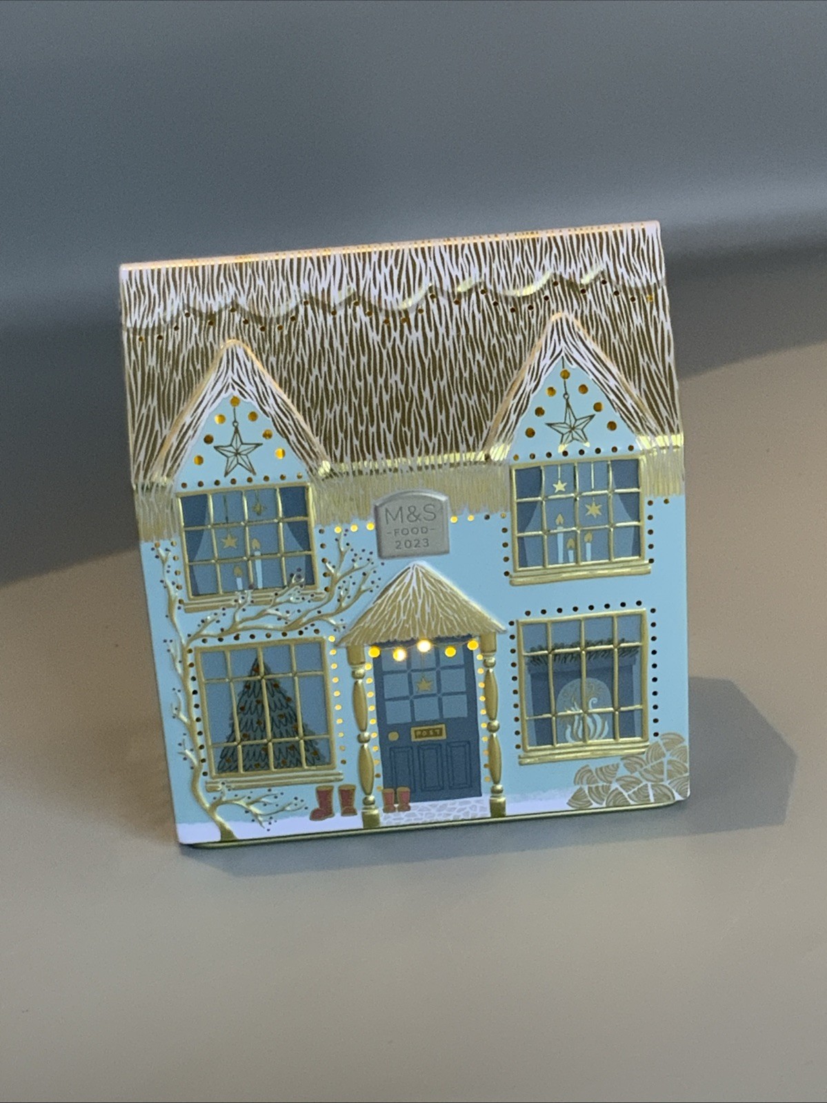 M&S Marks and Spencer Empty Hot Chocolate Cocoa Christmas Tin Light Up House