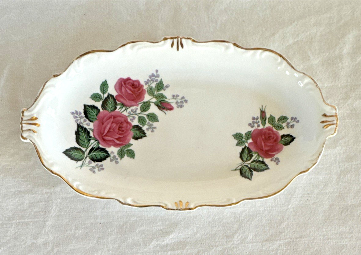 Vintage Trinket Tray / Dish Queen Anne Bone China Royal Roses With Gold Trim