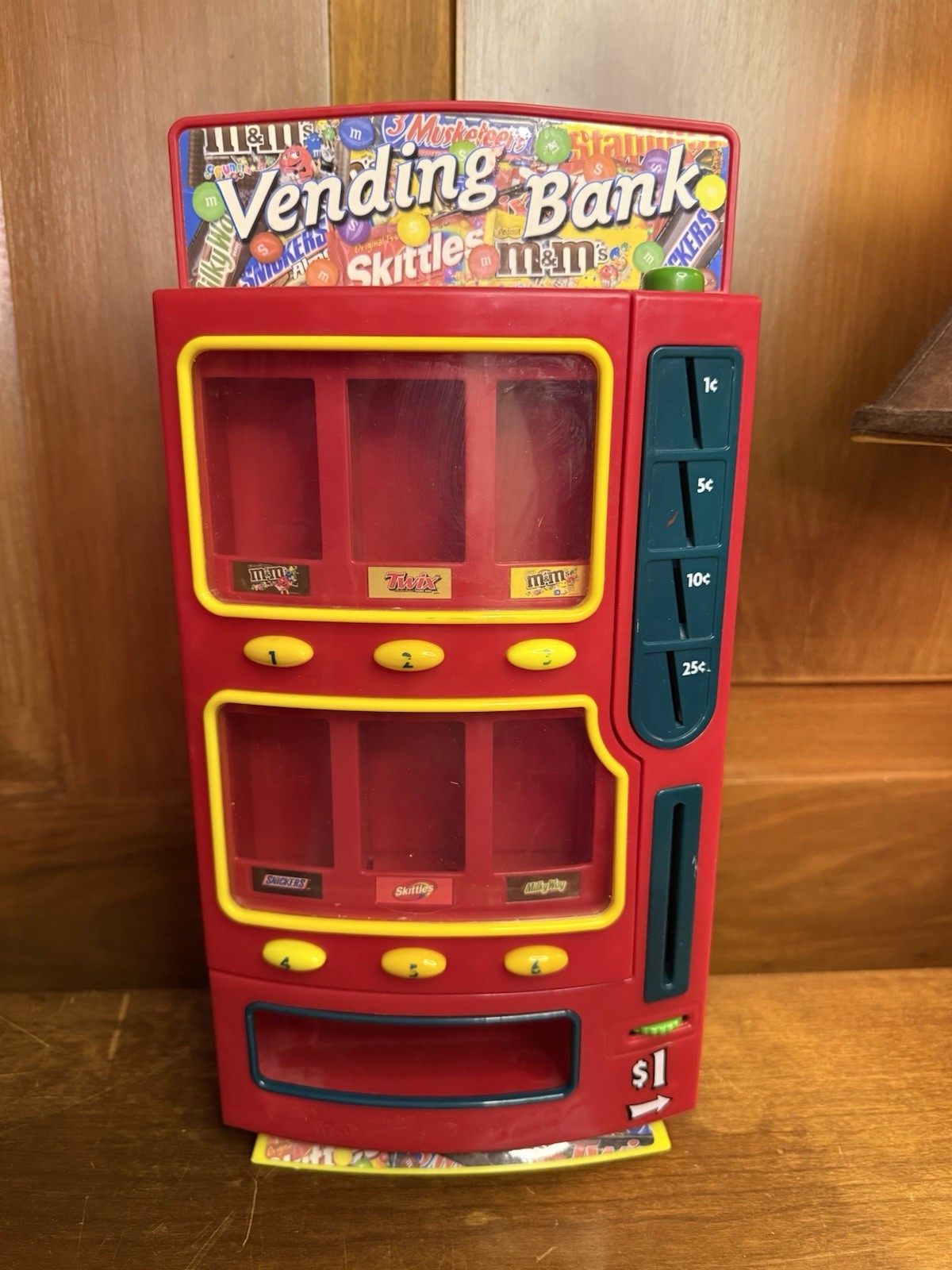 Mars M&M Candy Mini Vending Machine Coin Bank 2004 - Twix Skittles Snickers