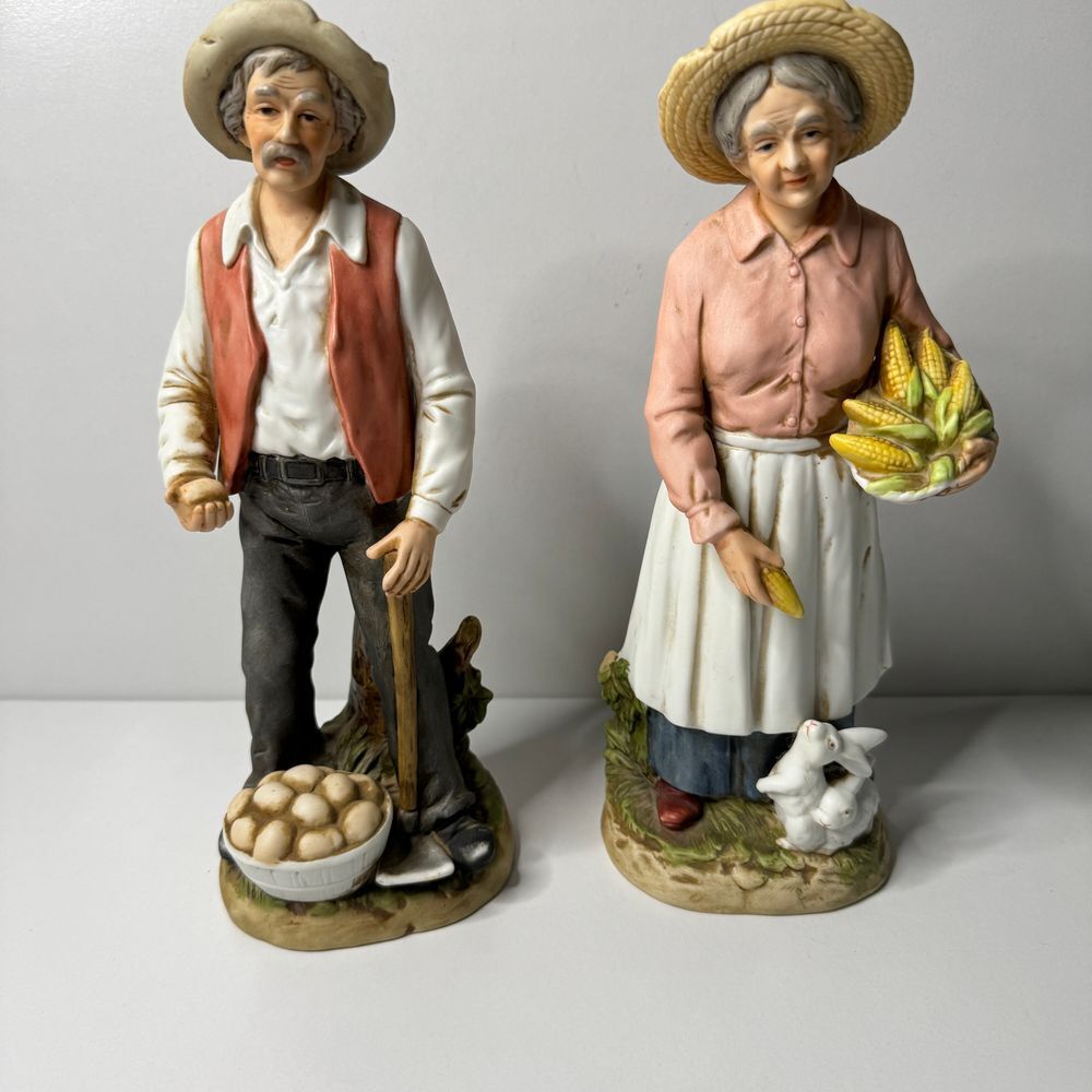 Vintage HOMECO Porcelain Farmer and His Wife 8807