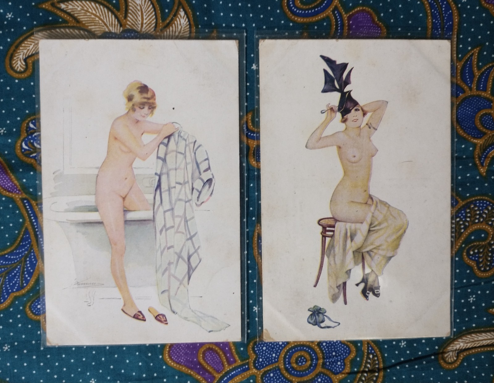 Suzanne Meunier erotica postcards, signed, lot of 2, Le Bain de la Parisienne Suzanne Meunier erotica postcards, signed, lot of 2, Le Bain de la Parisienne