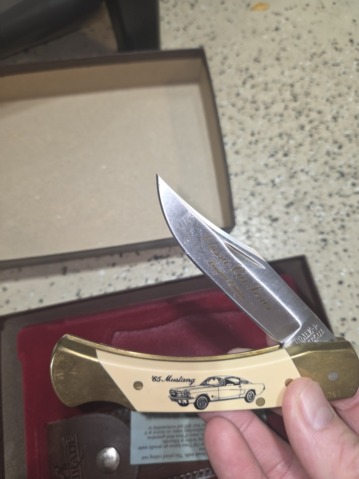 Schrade Cutlery Classic Car Series Limited Edition Knife '65 Mustang-NIB Schrade Cutlery Classic Car Series Limited Edition Knife '65 Mustang-NIB