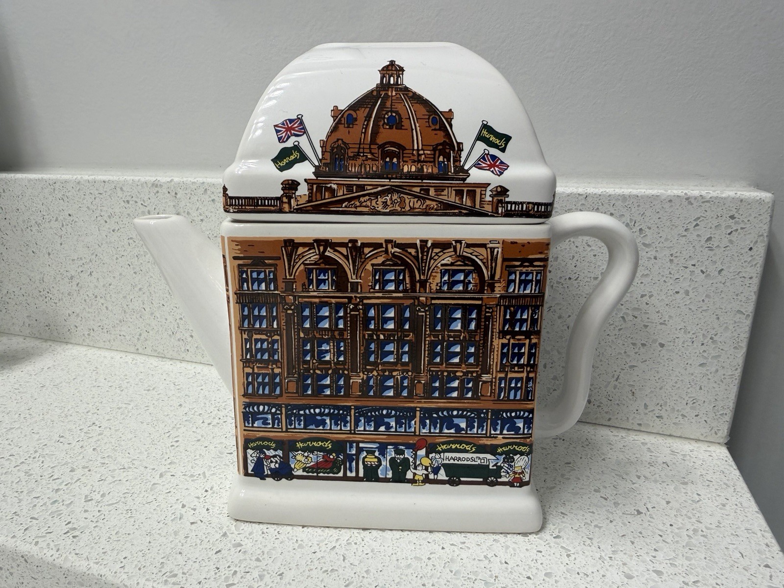 Vtg Harrods Department Store Knightsbridge London England James Sadler Teapot